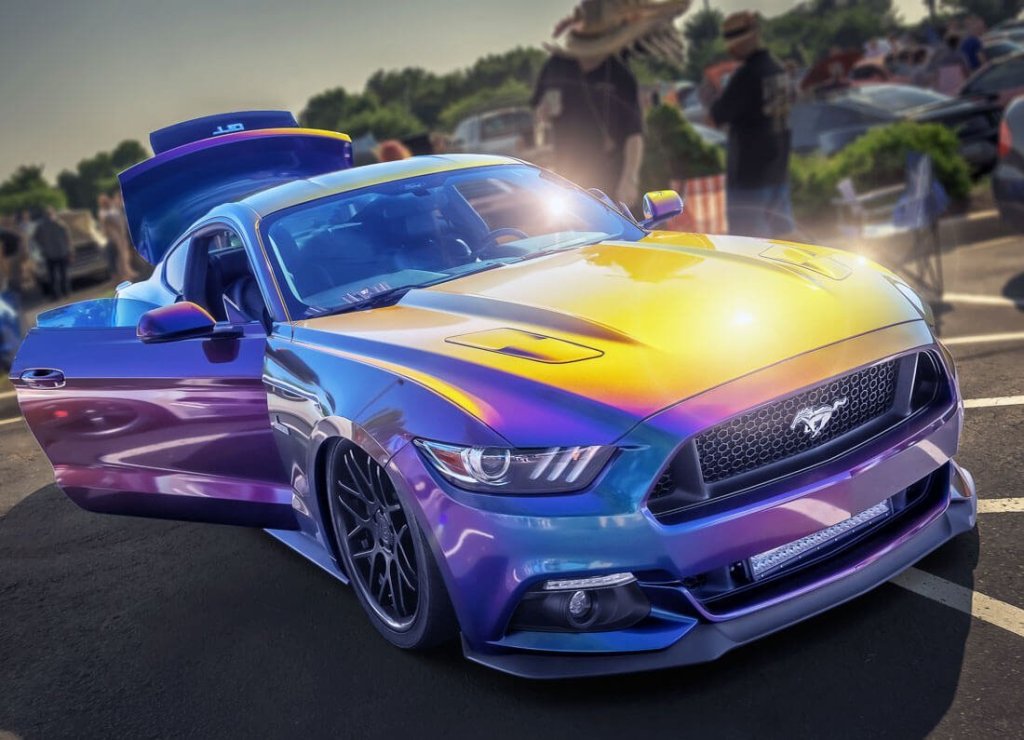 Miley Cyrus and Jaguar car: 11 Surprising Things They Have in&nbsp;Common